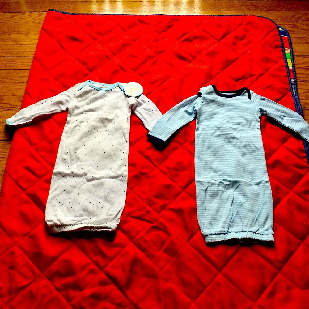 2 Newborn gowns